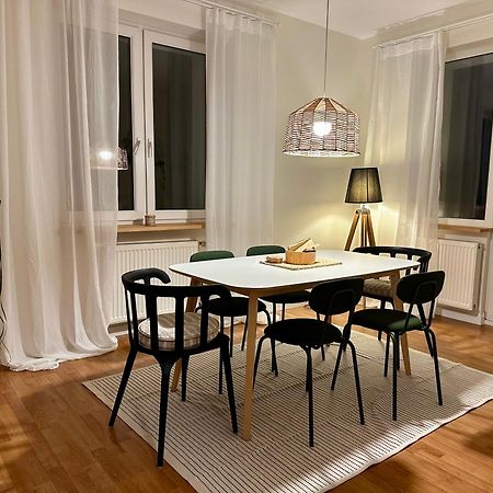 Apartament W Kamienicy กดิเนีย ภายนอก รูปภาพ